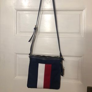 Tommy Hilfiger Crossbody